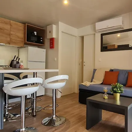 Mobile Home Luka Biograd Na Moru Exterior photo