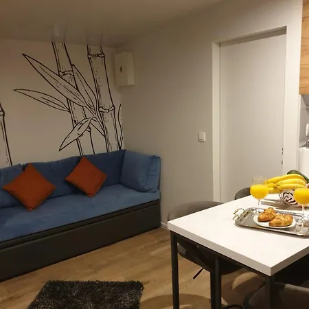 Mobile Home Luka Biograd Na Moru Exterior photo