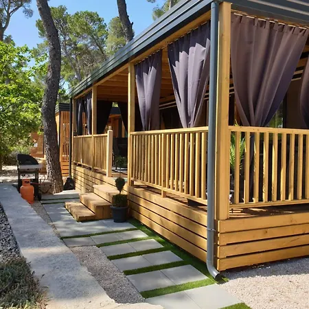 Mobile Home Luka Biograd Na Moru Exterior photo