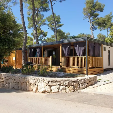 Mobile Home Luka Biograd Na Moru Exterior photo