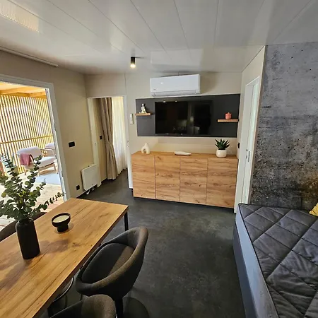 Mobile Home Luka Biograd Na Moru Exterior photo